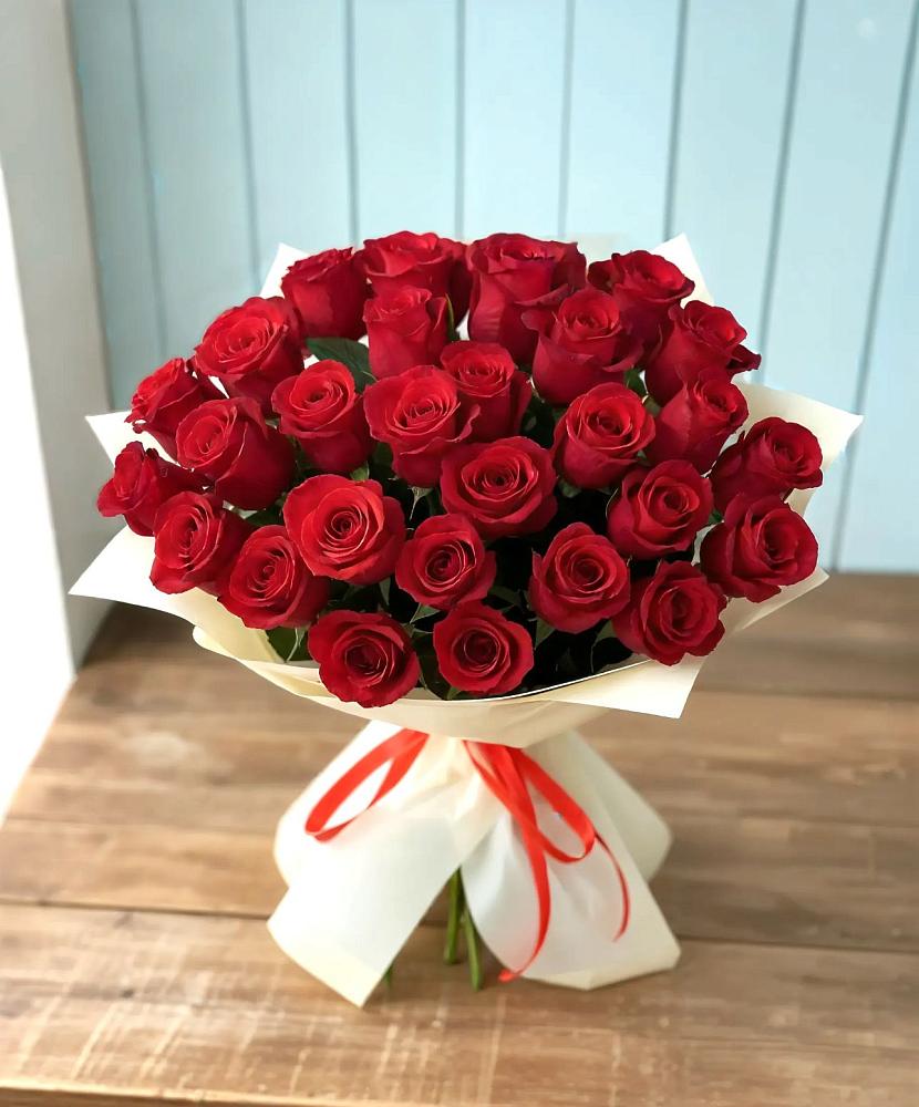 Букет 29 Красных роз в Альметьевске