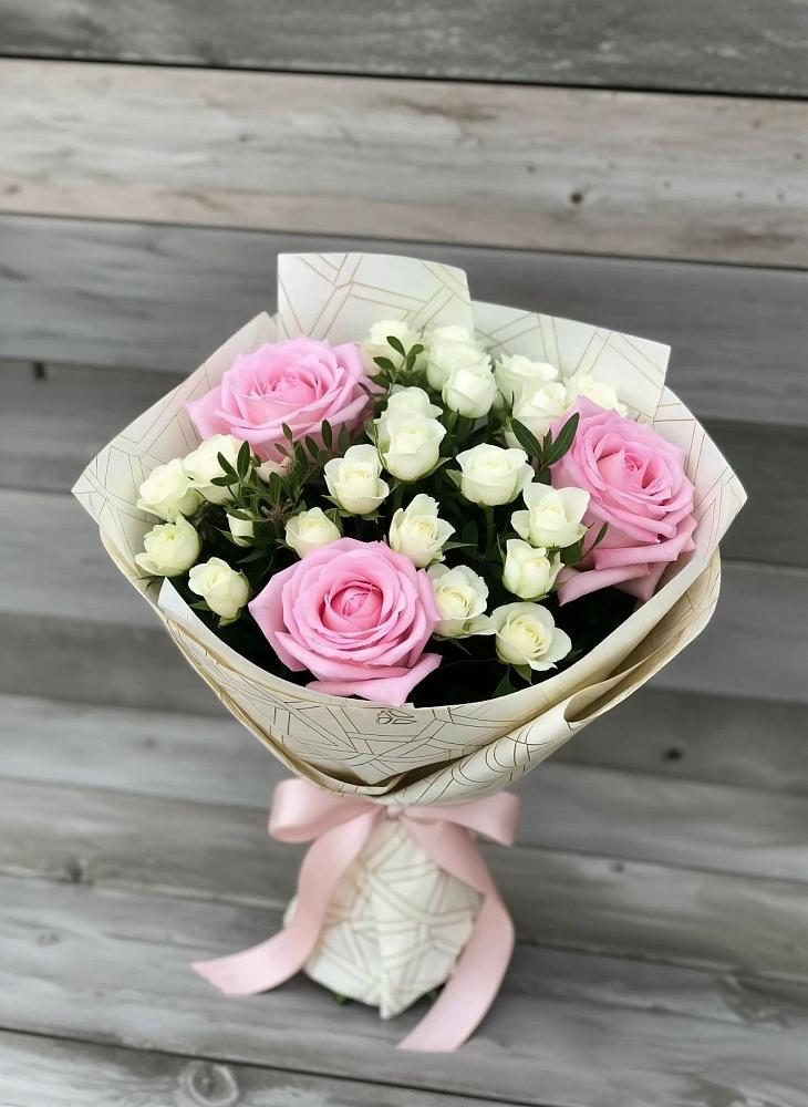 Букет цветов из: Розы в Альметьевске