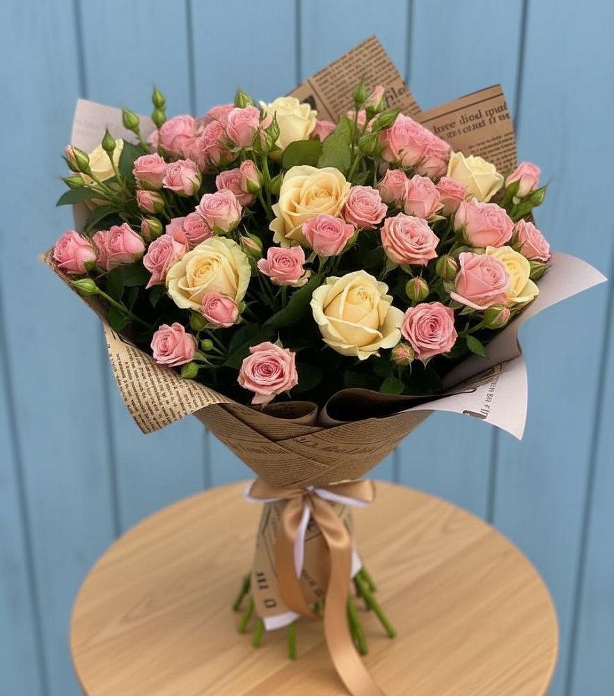 Букет цветов из: Розы в Альметьевске