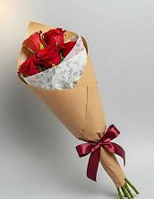 Букет цветов из:  Розы в Альметьевске