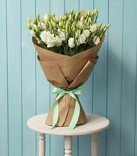 Букет цветов из:  Лизиантусы в Альметьевске