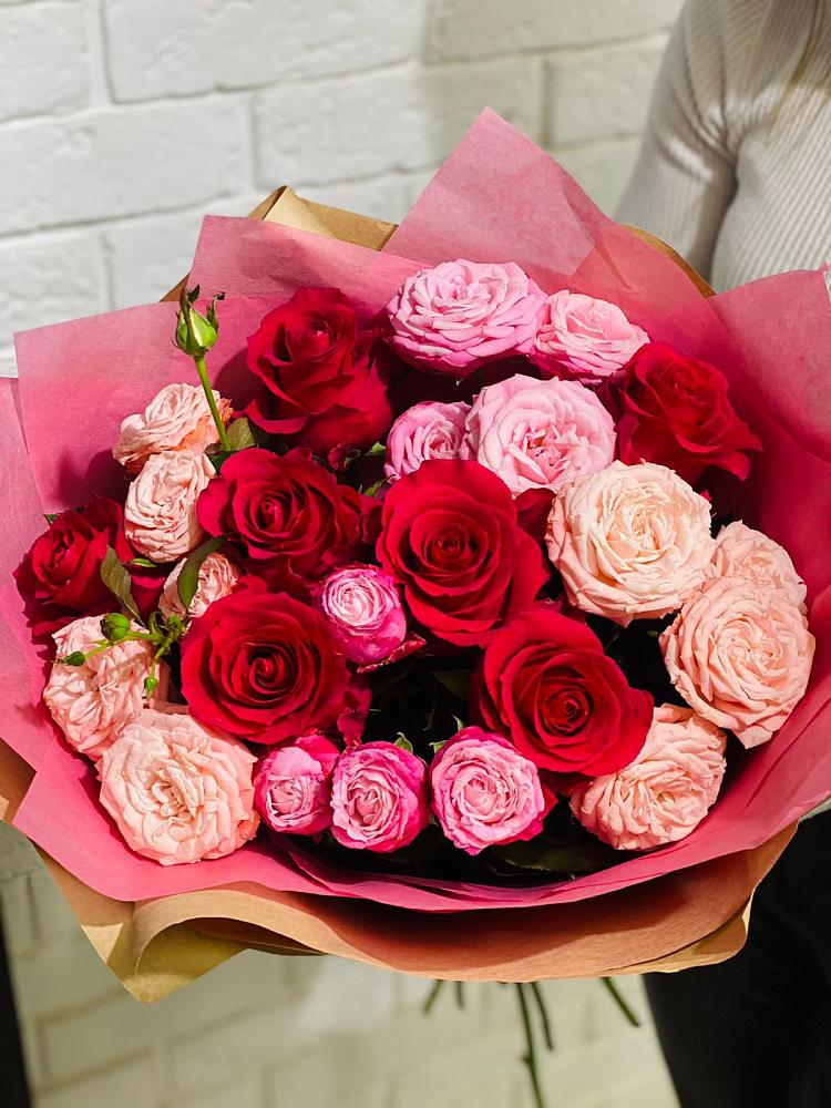 Букет цветов из: Розы в Альметьевске