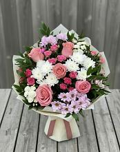Букет цветов из:  Альстромерии, Гвоздики, Розы и Хризантемы в Альметьевске