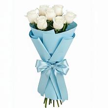 Букет 7 белых роз Проуд в Альметьевске