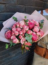 Букет цветов из:  Розы в Альметьевске