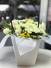 Цветочная композиция из Розы  в Альметьевске