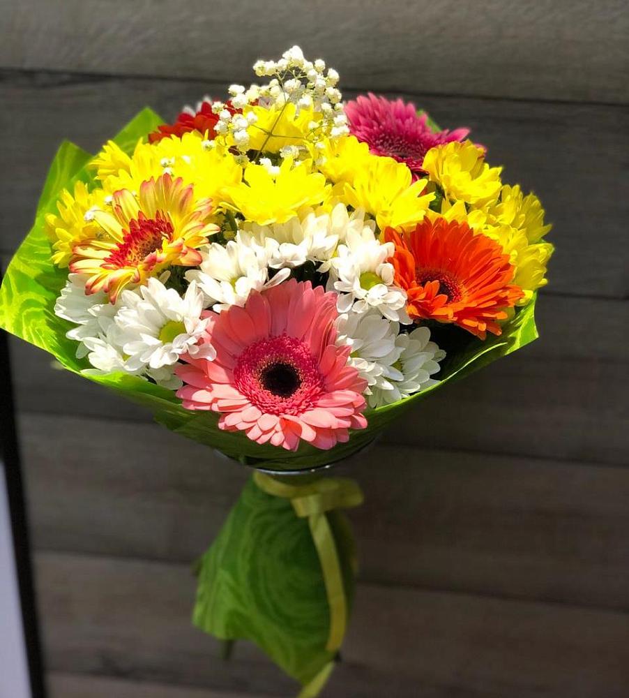 Букет цветов из: Герберы и Хризантемы в Альметьевске